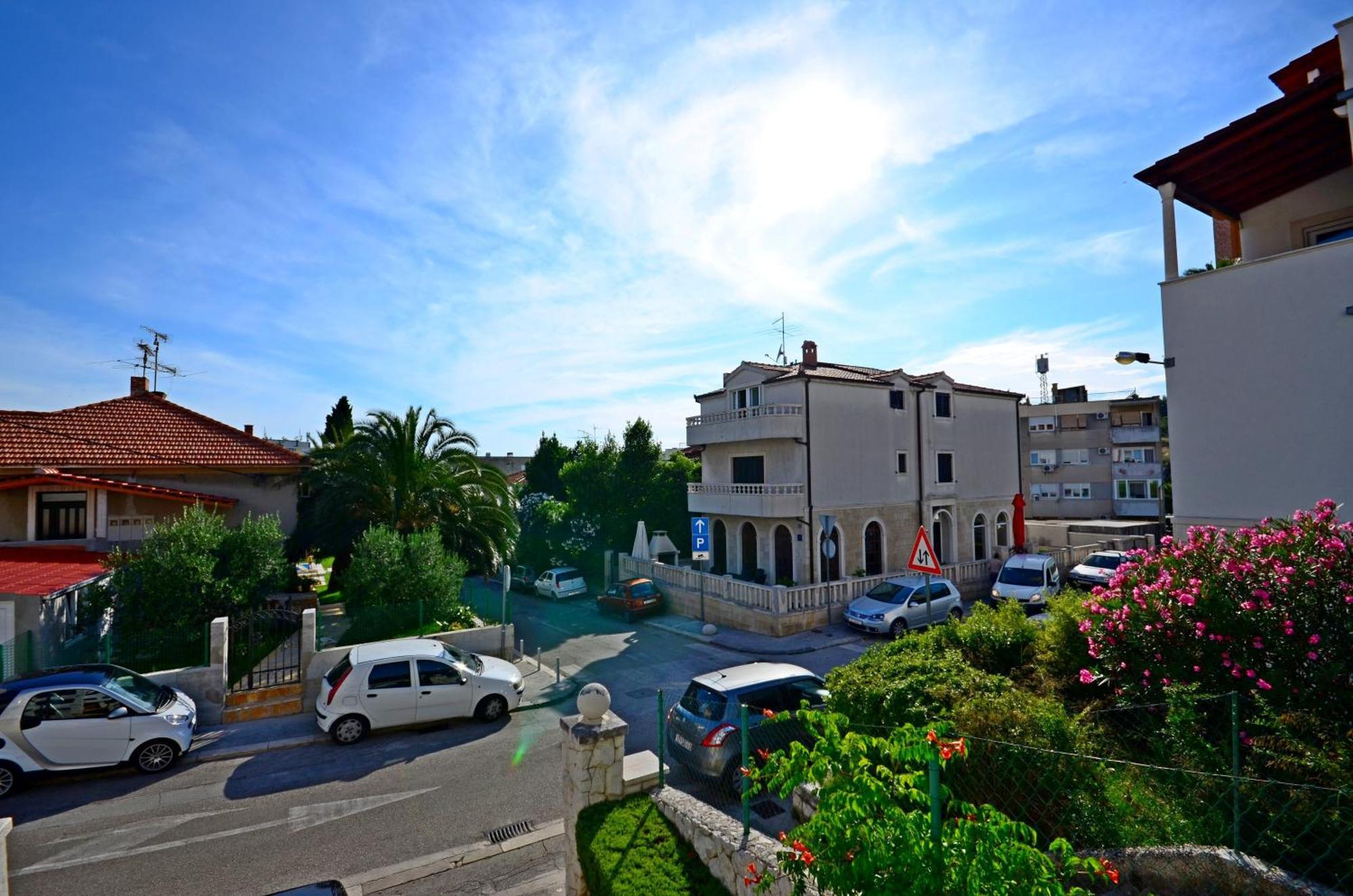 Prestige Lux Apartments Split Exterior photo